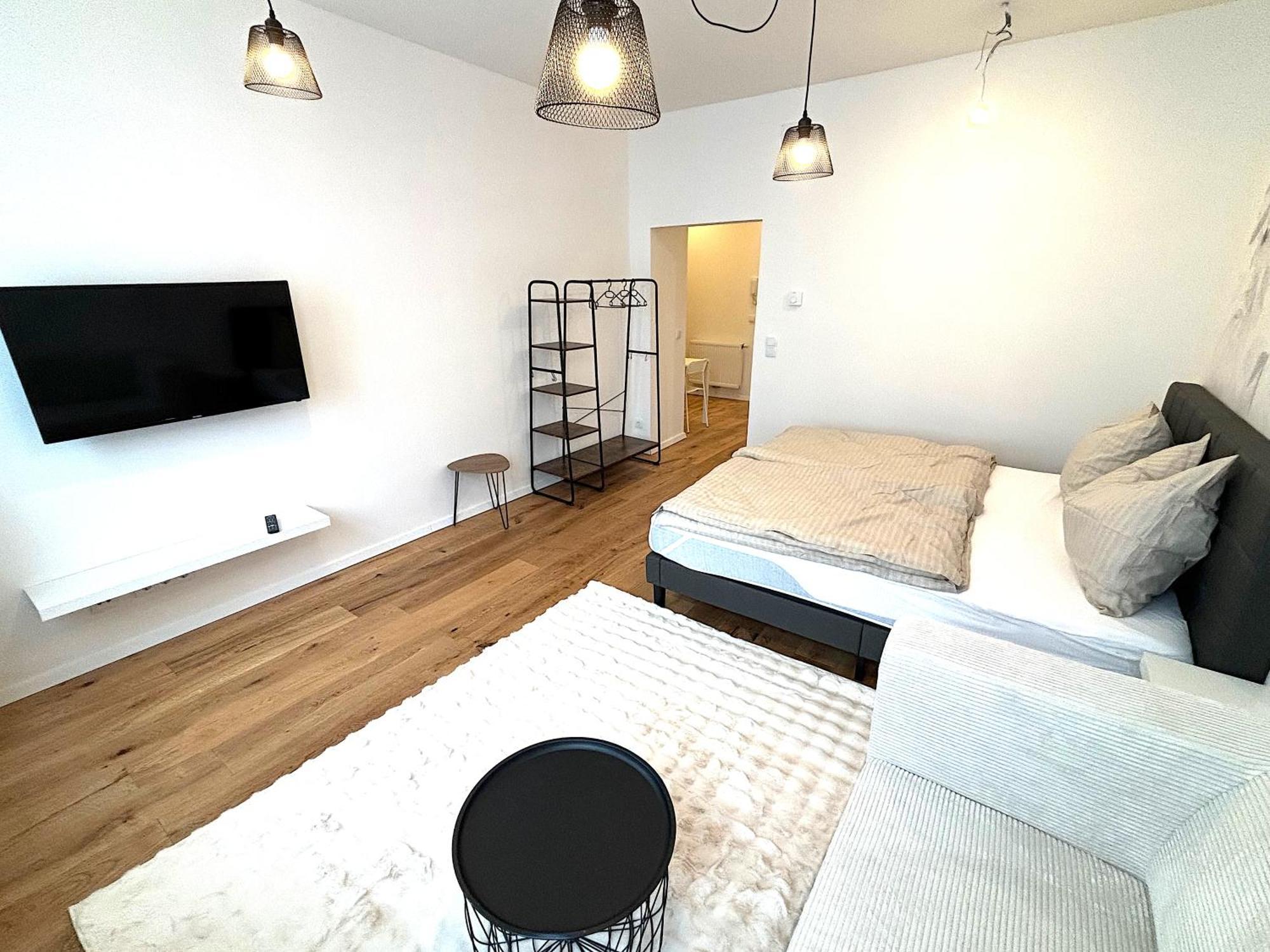 Traumhafte Wohnung Fuer 2, Walk In Dusche, Extra Kueche, Nespresso, Zentral Bécs Kültér fotó